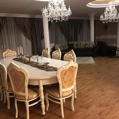 Galeria Pezinska Baba فندق